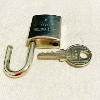 Louis Vuitton Cadenas Bag Charm Gold-plated