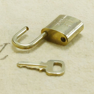 Louis Vuitton Cadenas Bag Charm Gold-plated