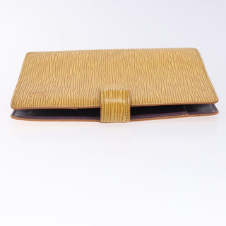 Louis Vuitton Agenda Cover Epi Leather