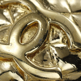 Chanel Vintage CC Quilted Round Button Clip-On Earrings Metal