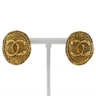 Chanel Vintage Round CC Clip-On Earrings Metal