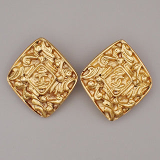 Chanel Vintage CC Diamond Clip-On Earrings Metal