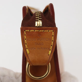 Louis Vuitton Bucket Pouch Leather
