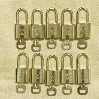 Louis Vuitton Cadenas Bag Charm Gold-plated