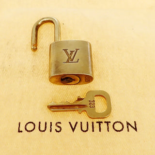 Louis Vuitton Cadenas Bag Charm Gold-plated