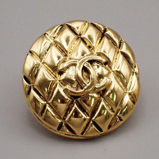 Chanel Vintage CC Quilted Round Button Clip-On Earrings Metal