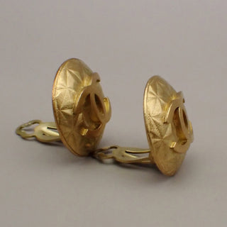 Chanel Vintage CC Round Clip-On Earrings Metal