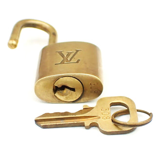 Louis Vuitton Cadenas Bag Charm Gold-plated