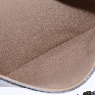 Louis Vuitton Shawnee Messenger Bag Utah Leather