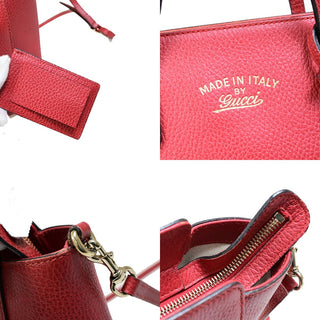 Gucci Swing Crossbody Bag Pebbled Leather