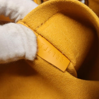 Louis Vuitton Noe Handbag Epi Leather