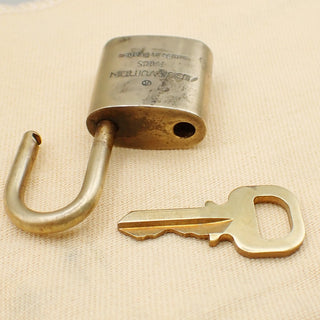 Louis Vuitton Cadenas Bag Charm Gold-plated