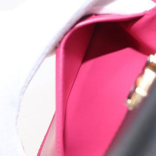 Louis Vuitton Capucines Compact wallet Leather