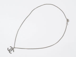 Chanel CC Pendant Necklace Metal