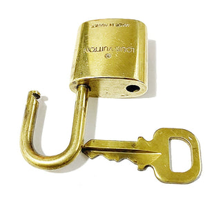 Louis Vuitton Cadenas Bag Charm Gold-plated