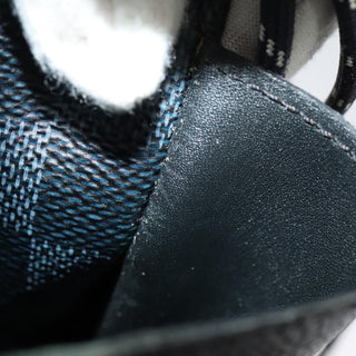 Louis Vuitton Pochette Phone Damier Graphite Canvas