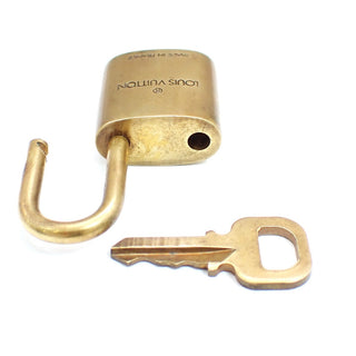 Louis Vuitton Cadenas Bag Charm Gold-plated