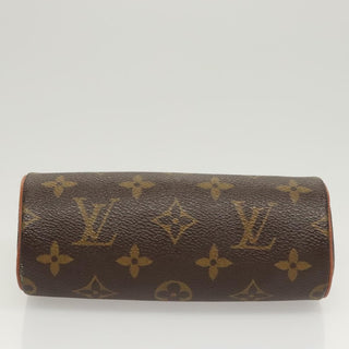 Louis Vuitton Papillon Pochette Monogram Canvas