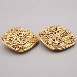 Chanel Vintage CC Diamond Clip-On Earrings Metal